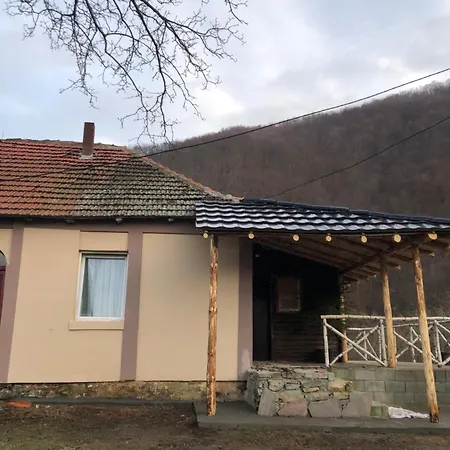 Golubovic Apartman * Crni Vrh